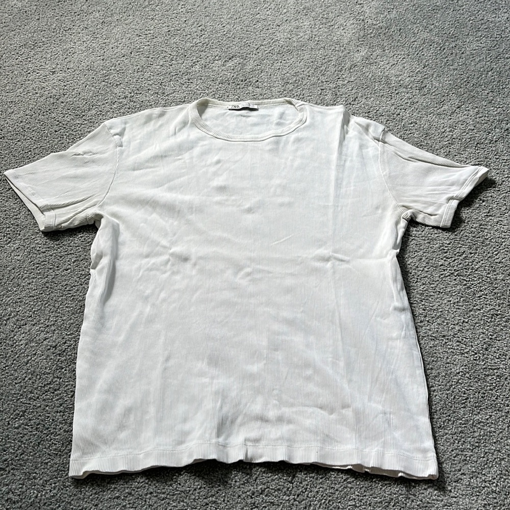 Zara Tee - L